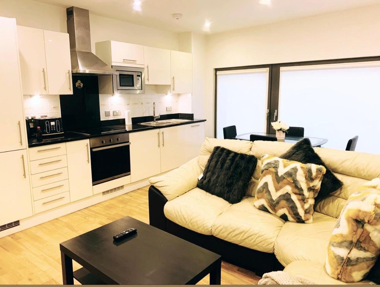 Canary Wharf View Apartments لندن المظهر الخارجي الصورة